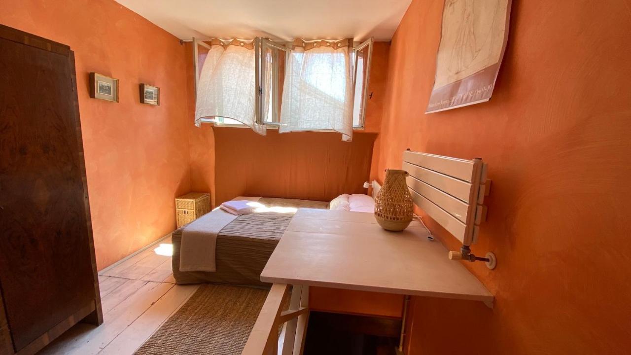 Ca' Romantica - Big Appartment At Accademia เวนิส ภายนอก รูปภาพ